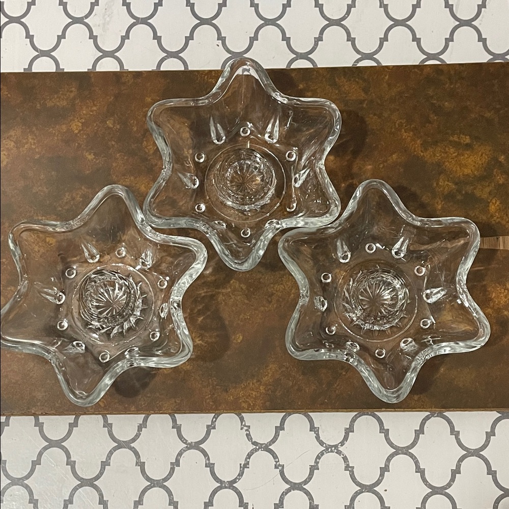 Elegant Star-Shaped Glass Candle Holders